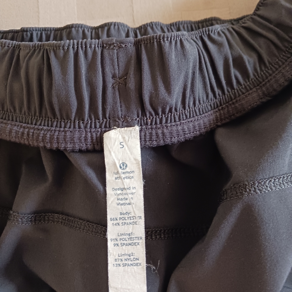 Lululemon Color Block Short - Picture 11 of 11
